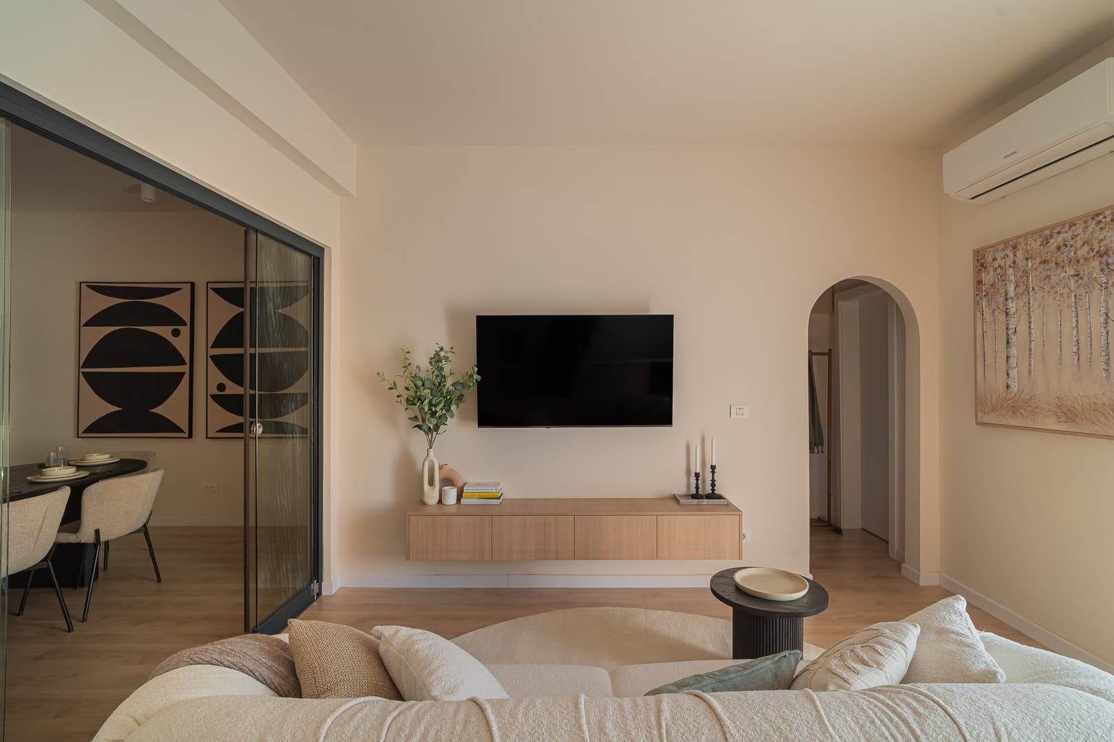Urban Forest Retreat: 3BD Oasis near Old Town — 3