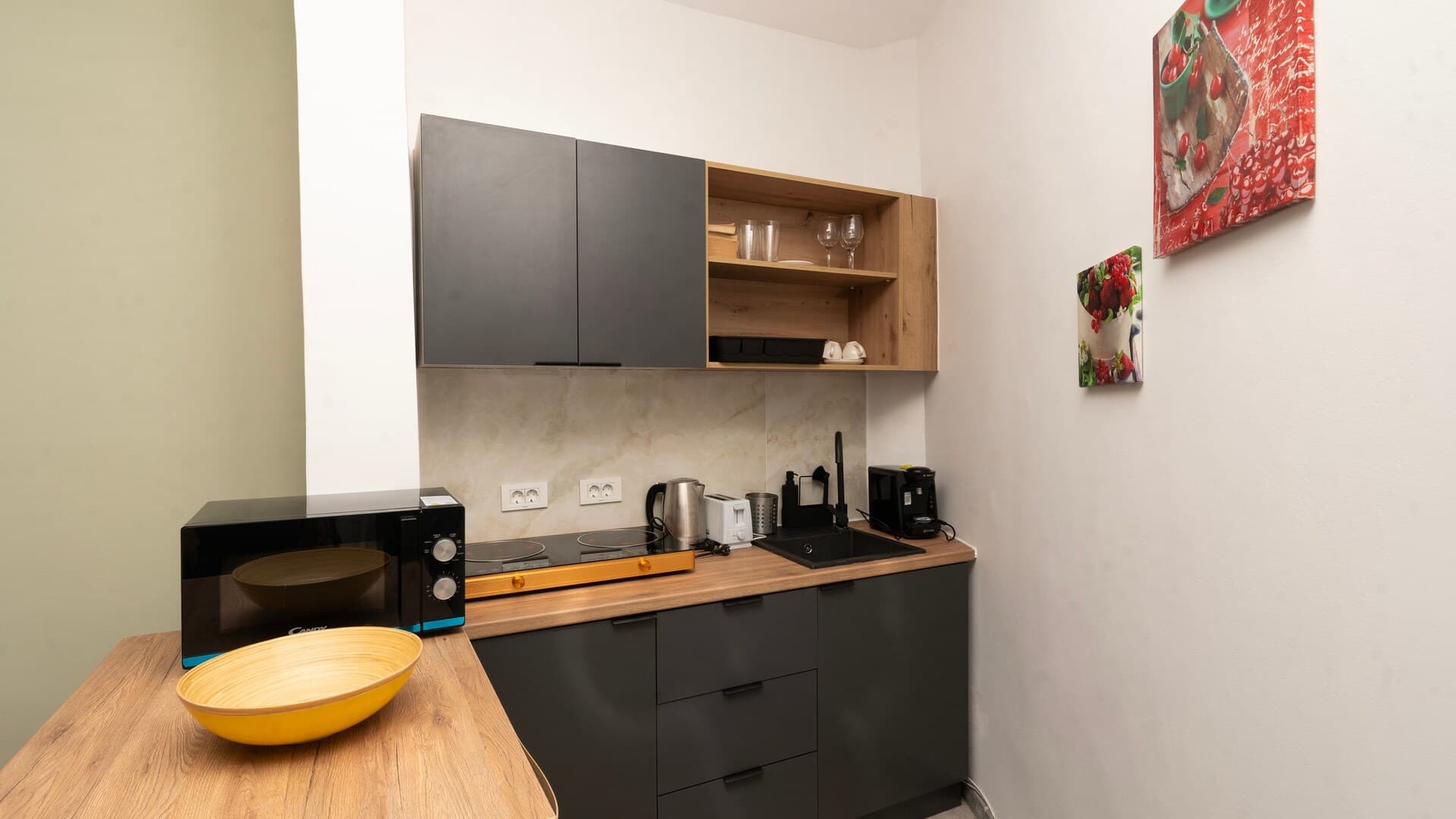 Historic Arghezi Flat • Cozy Central 1BR — 5